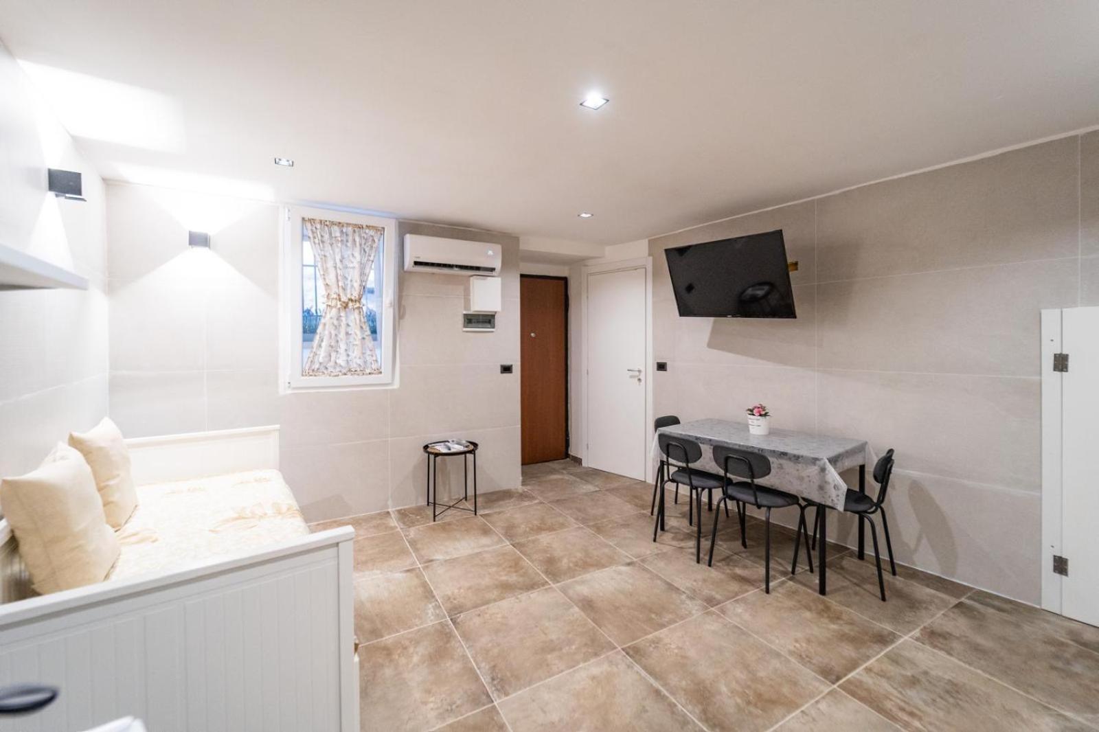 Benvenuti A Casa Appartement